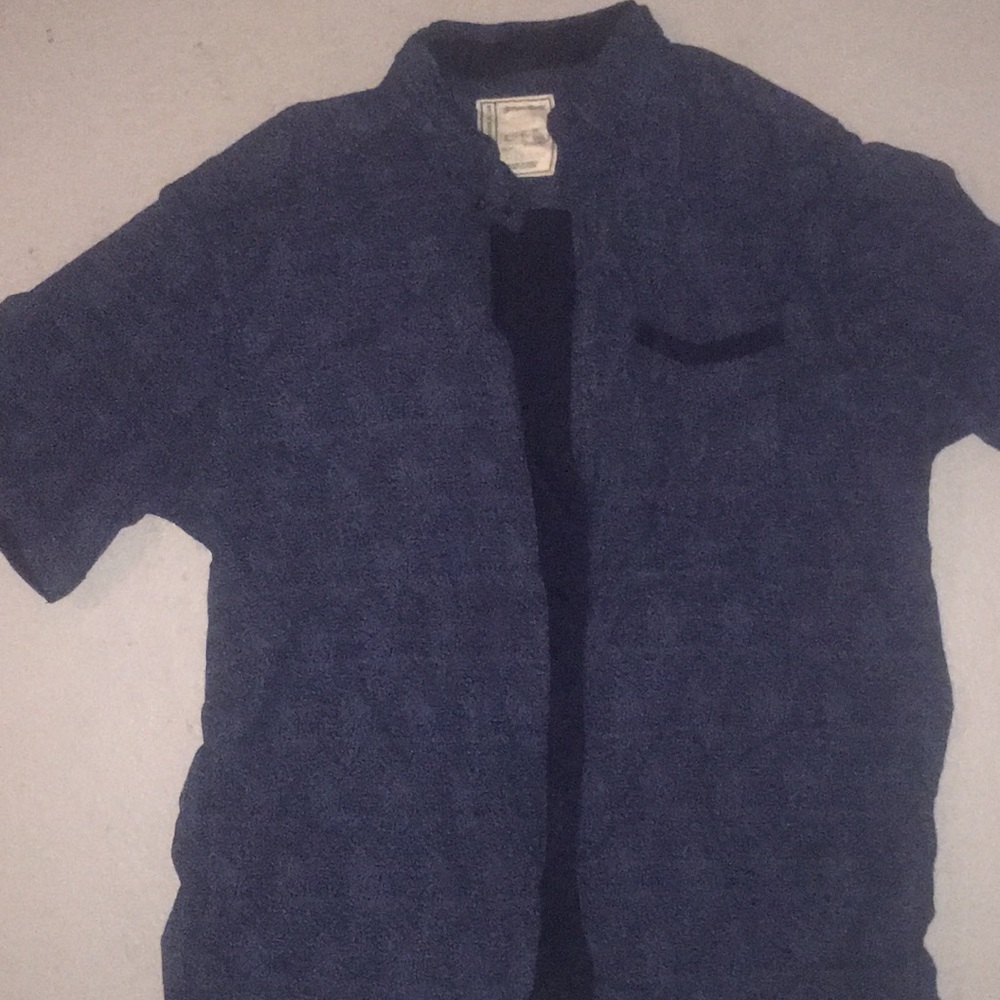 Short sleeve shirt crew neck